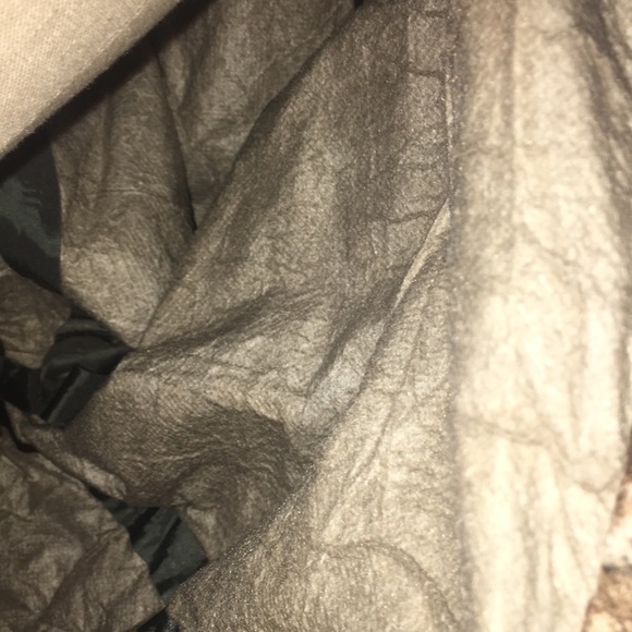 Frogg  toggs hunting jacket L - Picture 5 of 6